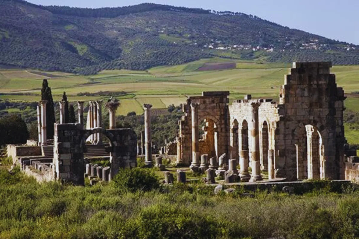 Day-Trip-From-Casablanca-to-Meknes-and-Volubilis.